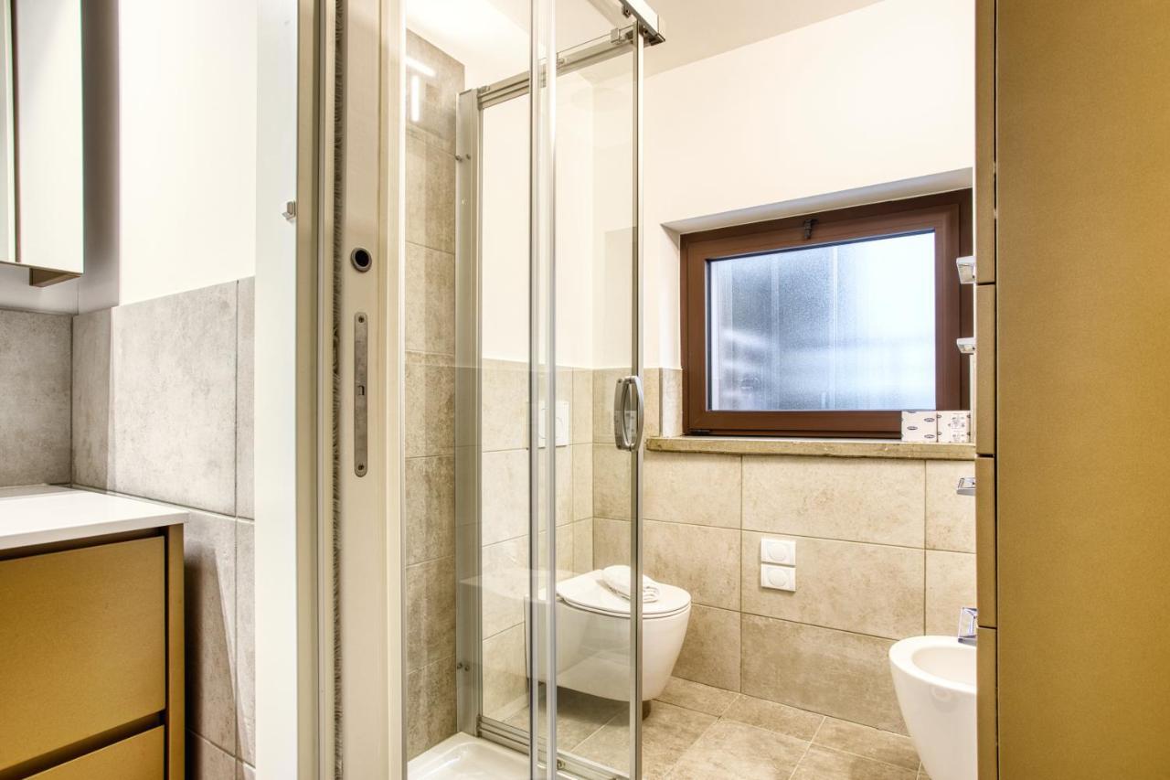 Апартаменти Joivy Charismatic 1-Bed Flat With Parking Мілан Екстер'єр фото